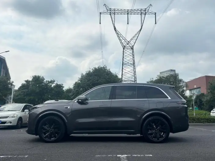 Li Auto L8 2023 Model Pro Edition – фото 3