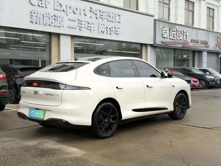IM LS6 2026 Model EV Pro Max – фото 6