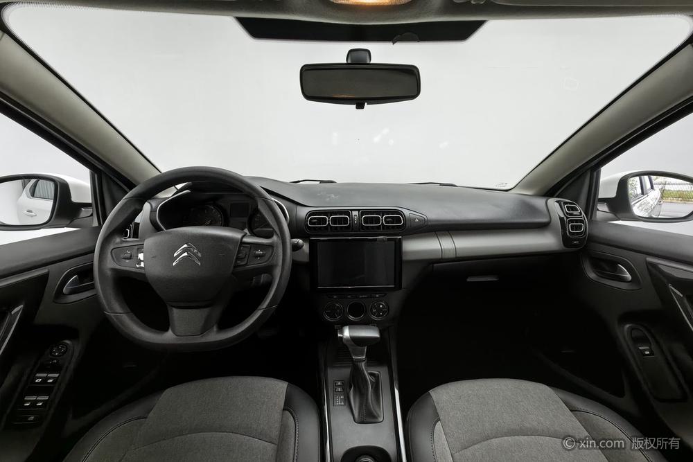 Citroën C3-XR Модель 2020 года 230THP DCT C-Series Tide Enjoy Edition – фото 12
