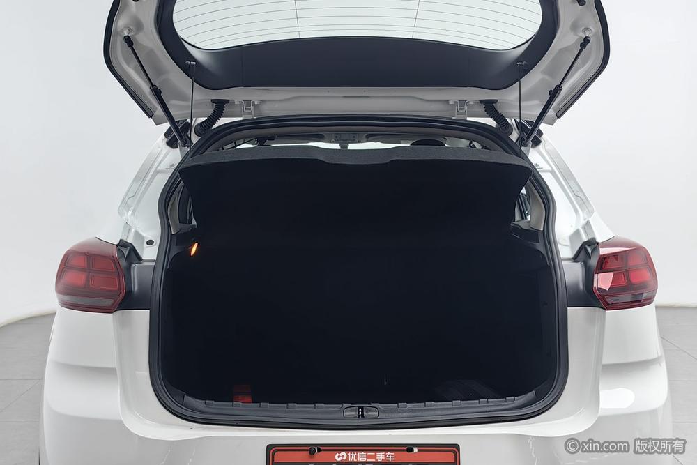 Citroën C3-XR Модель 2020 года 230THP DCT C-Series Tide Enjoy Edition – фото 22