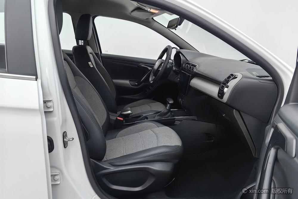 Citroën C3-XR Модель 2020 года 230THP DCT C-Series Tide Enjoy Edition – фото 23