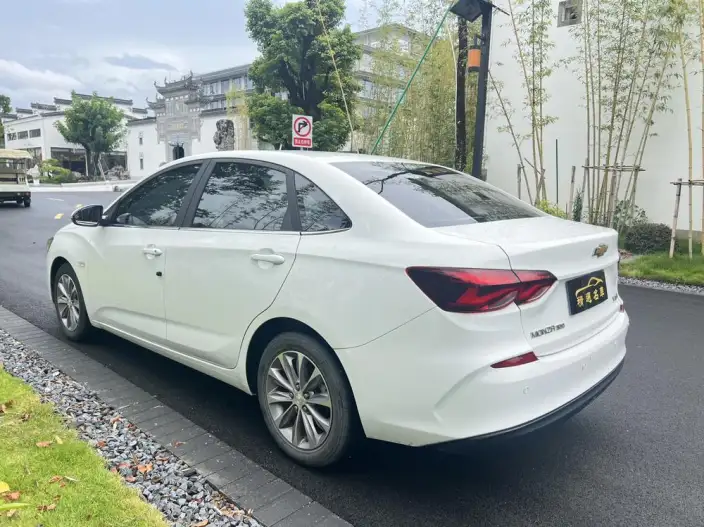 Chevrolet Corolla 2022 Model 320 Automatic Yuexiang Edition – фото 4
