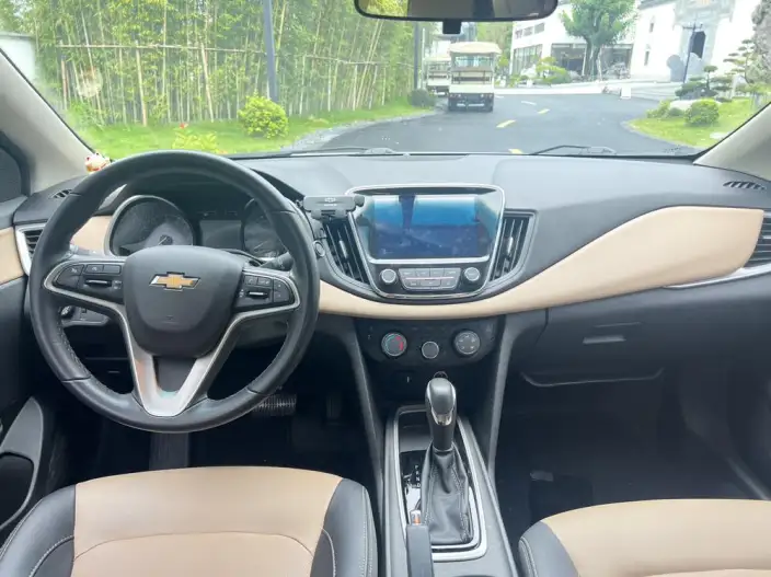 Chevrolet Corolla 2022 Model 320 Automatic Yuexiang Edition – фото 8