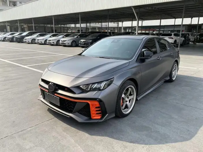 Emzoom 2022 Model 270T J16 R-Style Track Edition