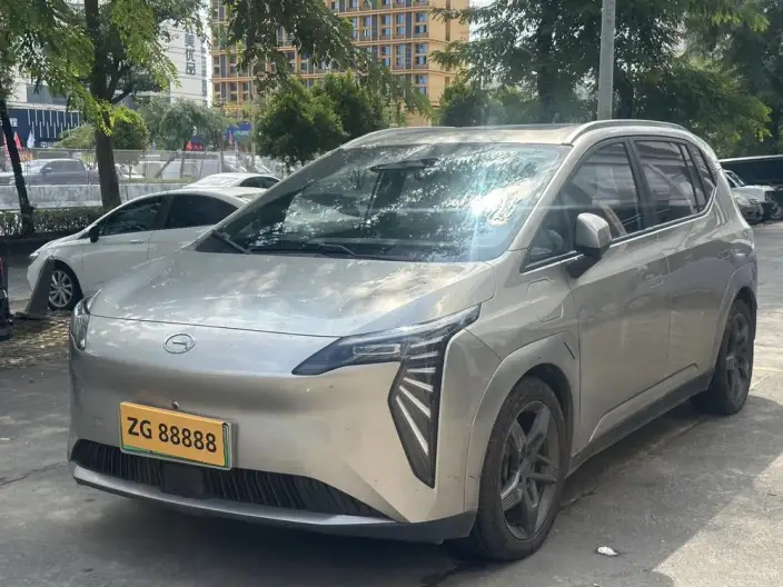 AION Y 2022 Model PLUS 70 Technology Edition