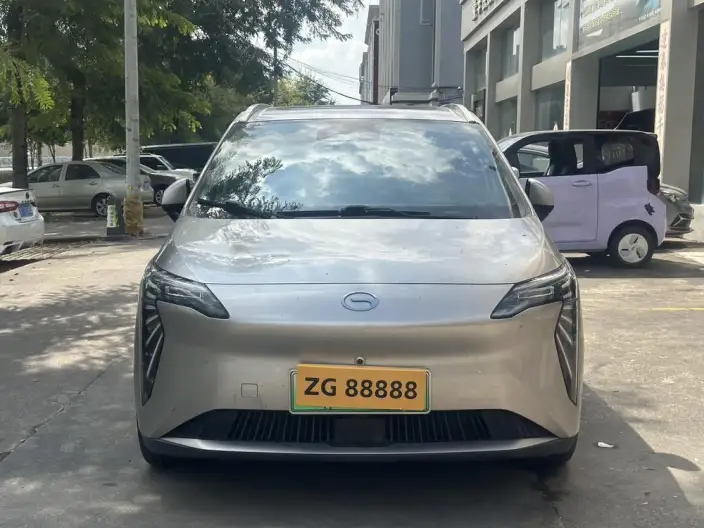 AION Y 2022 Model PLUS 70 Technology Edition