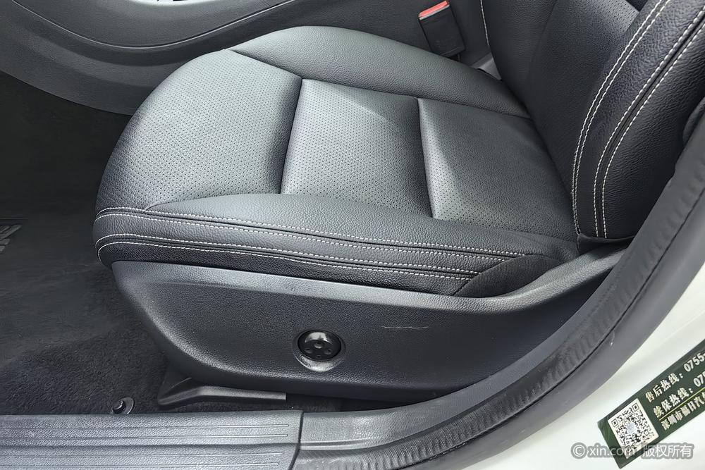 Mercedes-Benz GLA 2015 GLA 220 4MATIC Luxury – фото 18
