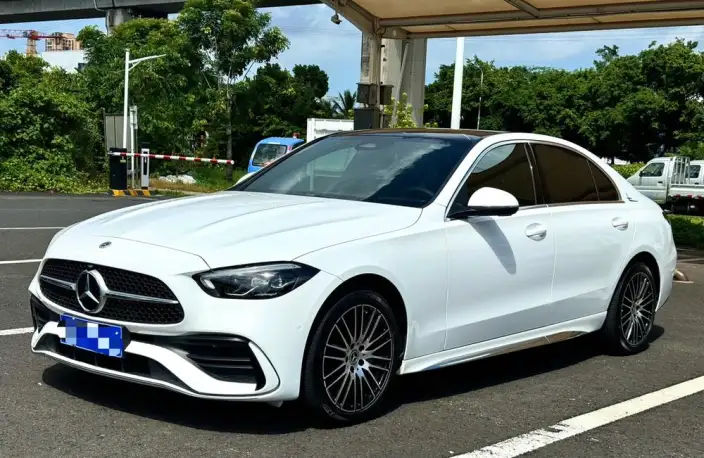Mercedes-Benz C-Class 2023 Model Facelift II C 260 L Sports Edition – фото 1