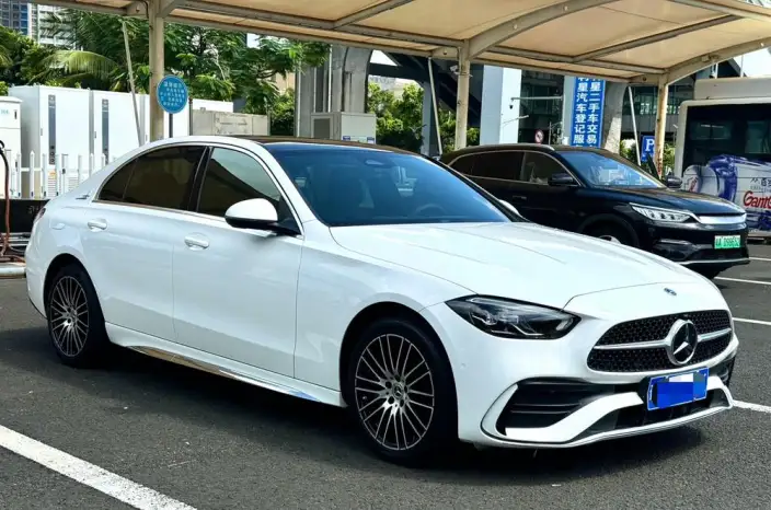 Mercedes-Benz C-Class 2023 Model Facelift II C 260 L Sports Edition – фото 3