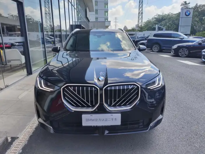 BMW X3 2025 Model xDrive30L Exclusive Model M Sports Set – фото 2