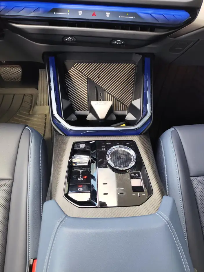BMW X3 2025 Model xDrive30L Exclusive Model M Sports Set – фото 6