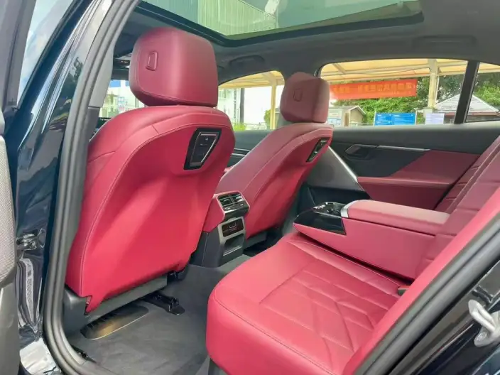 BMW i5 2024 Model eDrive35L M Sports Set – фото 9