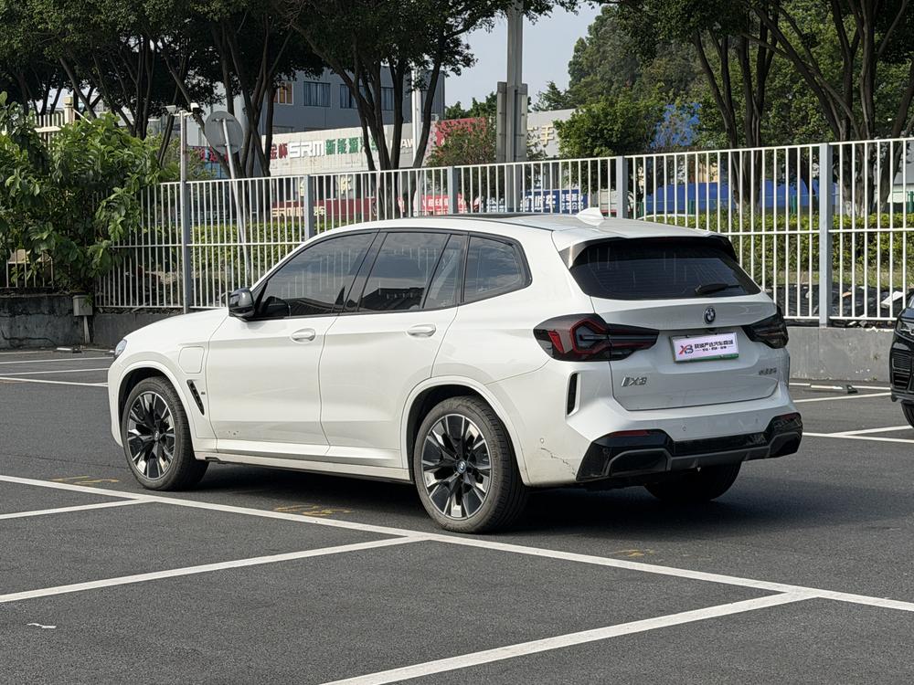 BMW iX3 2024 Pioneer – фото 5