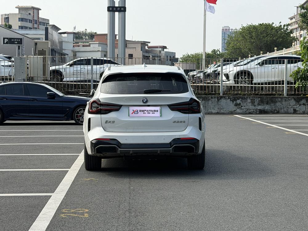 BMW iX3 2024 Pioneer – фото 6