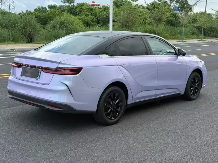 Geely Geometry G6 2022 Model 480 Xinzhi Edition – фото 6