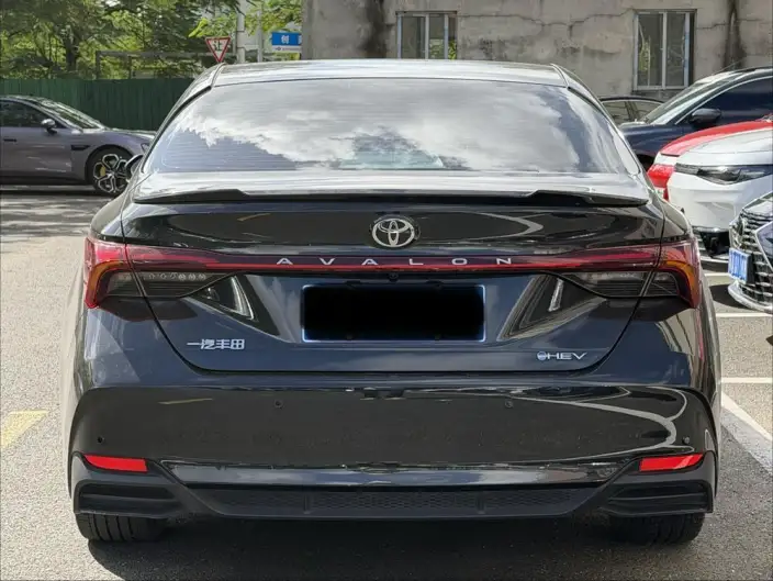Toyota Avalon 2024 Model Intelligent Hybrid 2.0L E-CVT Deluxe Edition – фото 4