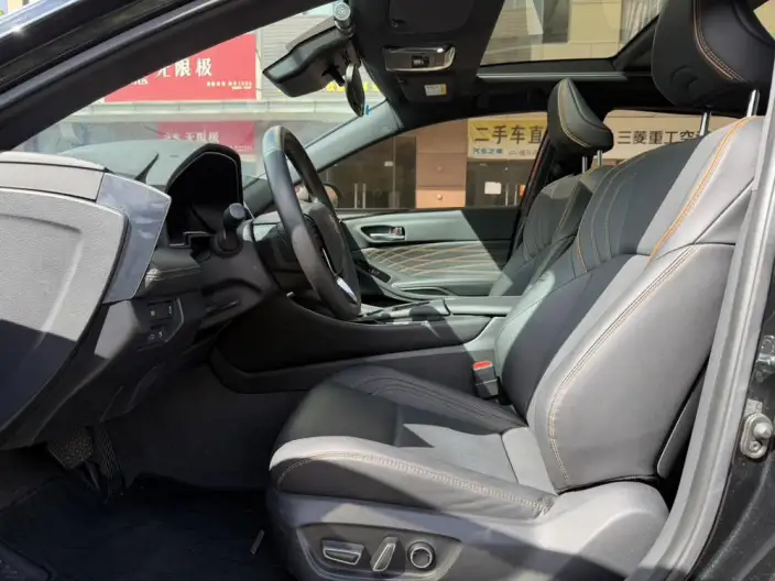 Toyota Avalon 2024 Model Intelligent Hybrid 2.0L E-CVT Deluxe Edition – фото 7