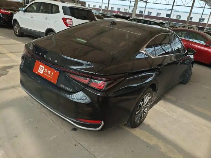 Lexus ES 2025 Model 200 Premium – фото 4