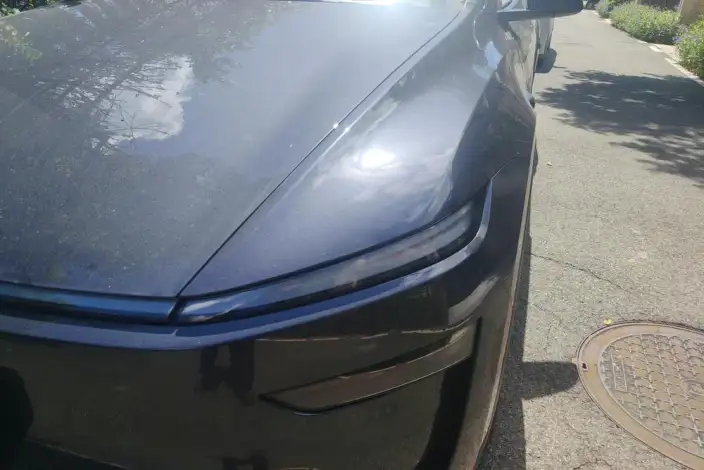 Model Y L 2026 Model Standard Edition – фото 5