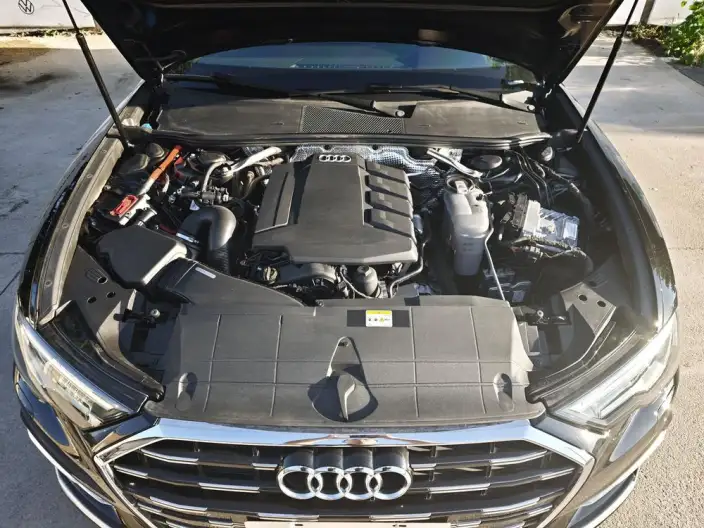 Audi A6L 2023 Model 40 TFSI Luxury Dynamic Model – фото 3