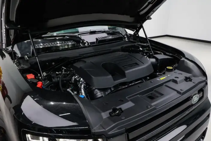Land Rover Defender 2024 Model 110 3.0T P400 X-Dynamic HSE – фото 8