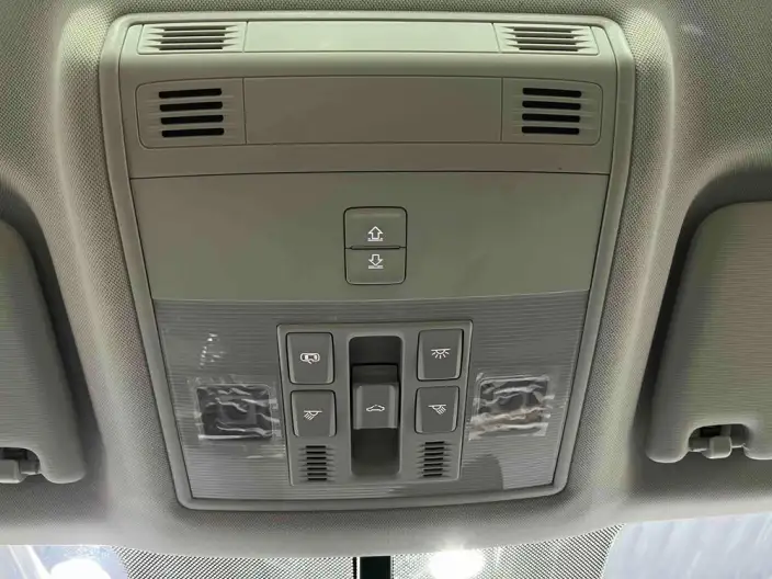 Volkswagen Tharu 2022 Model 280TSI 2WD Deluxe Edition – фото 10
