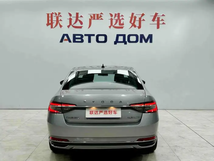 Skoda Superb 2023 Model Facelift TSI280 DSG Exclusive Edition – фото 5