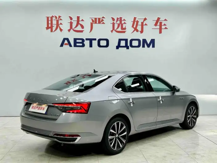Skoda Superb 2023 Model Facelift TSI280 DSG Exclusive Edition – фото 6