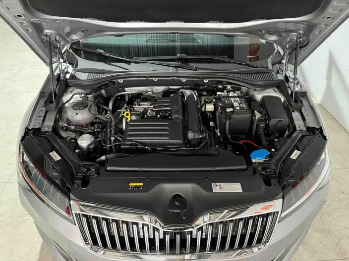 Skoda Superb 2023 Model Facelift TSI280 DSG Exclusive Edition – фото 7