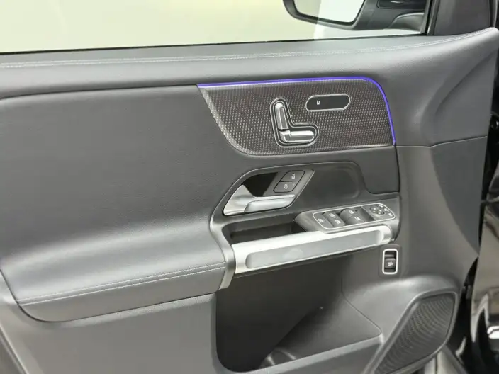 Mercedes-Benz EQB 2023 Model EQB 260 – фото 8