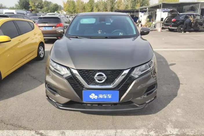Nissan Qashqai 2022 Model 2.0L XV Smart Edition