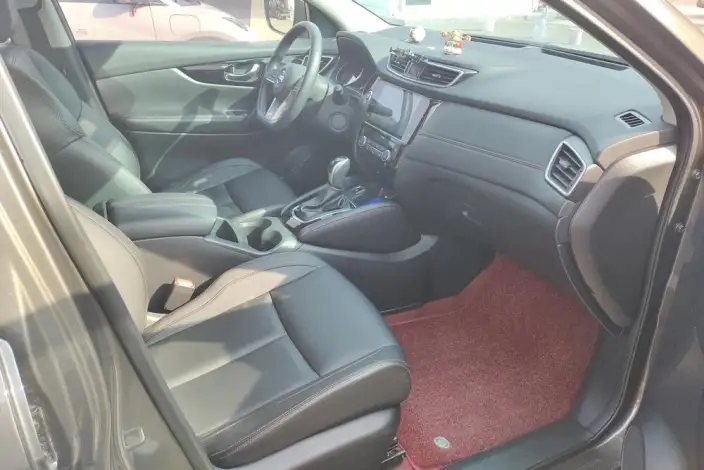 Nissan Qashqai 2022 Model 2.0L XV Smart Edition – фото 9