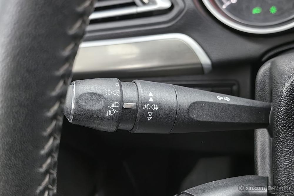 Peugeot 408 2016 1.6T Automatic Luxury – фото 15