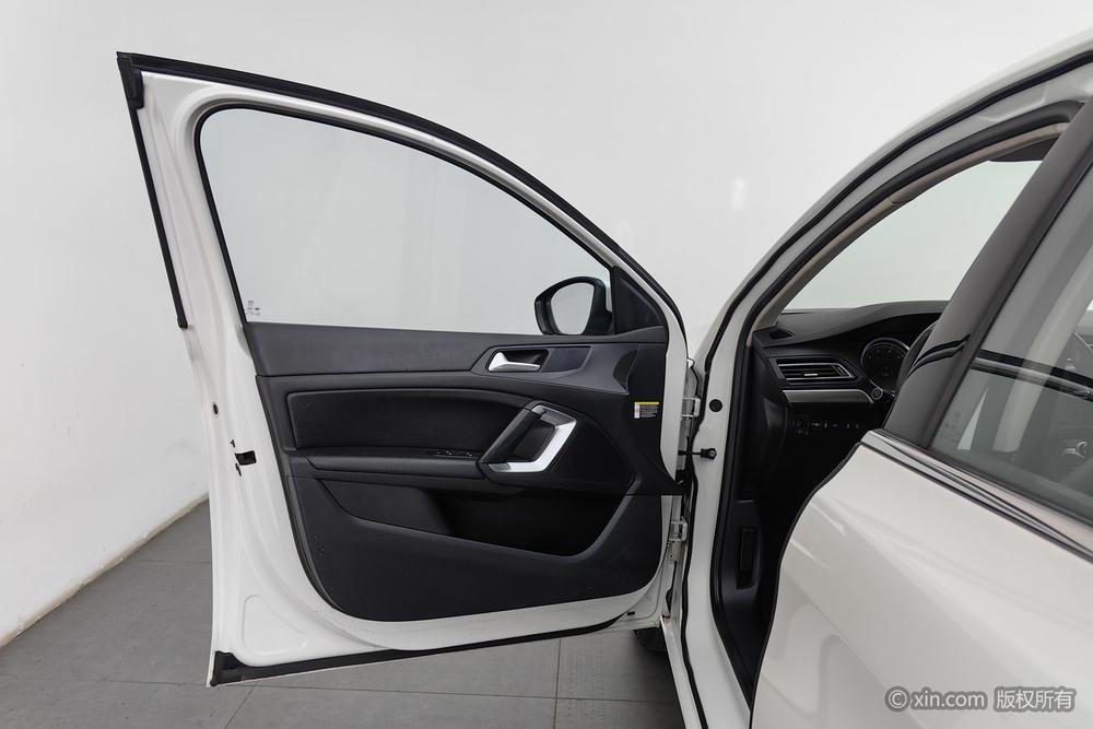 Peugeot 408 2016 1.6T Automatic Luxury – фото 21