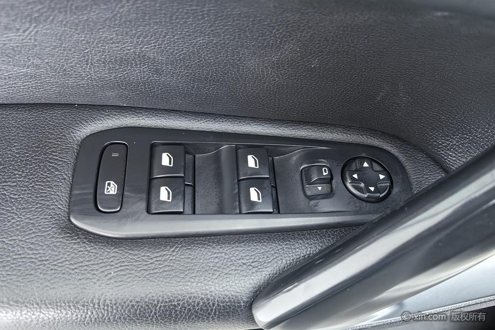 Peugeot 408 2016 1.6T Automatic Luxury – фото 22