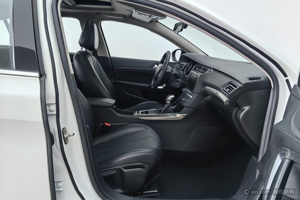 Peugeot 408 2016 1.6T Automatic Luxury – фото 24