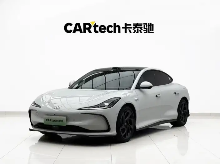 IM L6 2024 Model Max Standard Edition 75kWh – фото 1