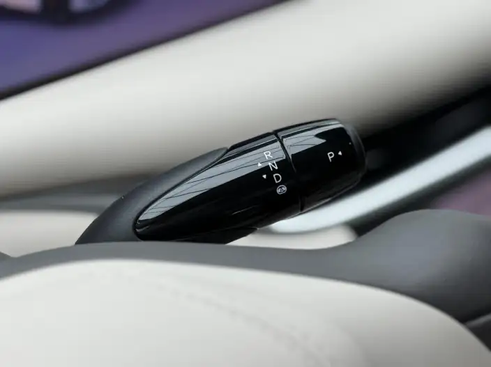 IM L6 2024 Model Max Standard Edition 75kWh – фото 9