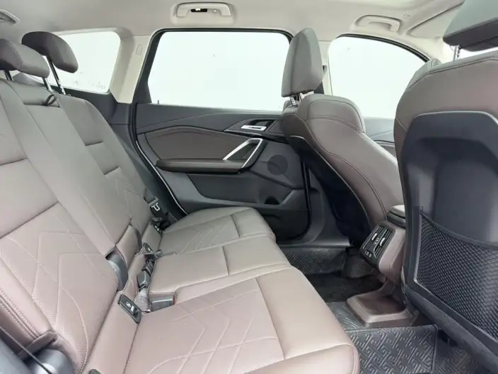 BMW X1 2023 Model sDrive20Li X Design Set – фото 8