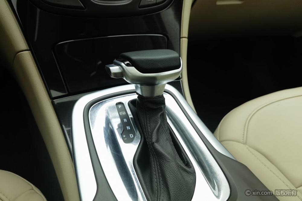 Buick Regal 2014 2.0L Elite Fashion – фото 16