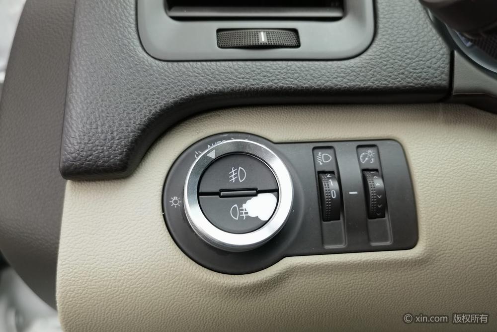 Buick Regal 2014 2.0L Elite Fashion – фото 17