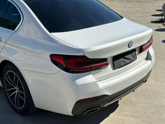 BMW 5 Series 2022 Model Facelift 525Li M Sports Set – фото 6
