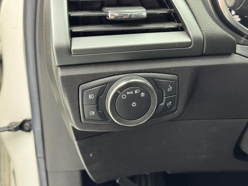Ford Mondeo 2013 2.0L GTDi240 Luxury Sport – фото 19