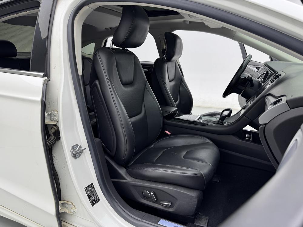 Ford Mondeo 2013 2.0L GTDi240 Luxury Sport – фото 22