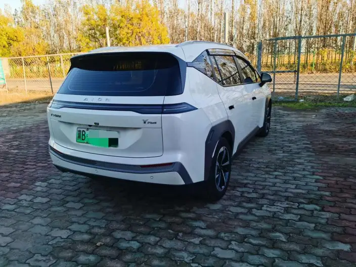 AION Y 2023 Model Plus 610 Smart Driving Edition – фото 6