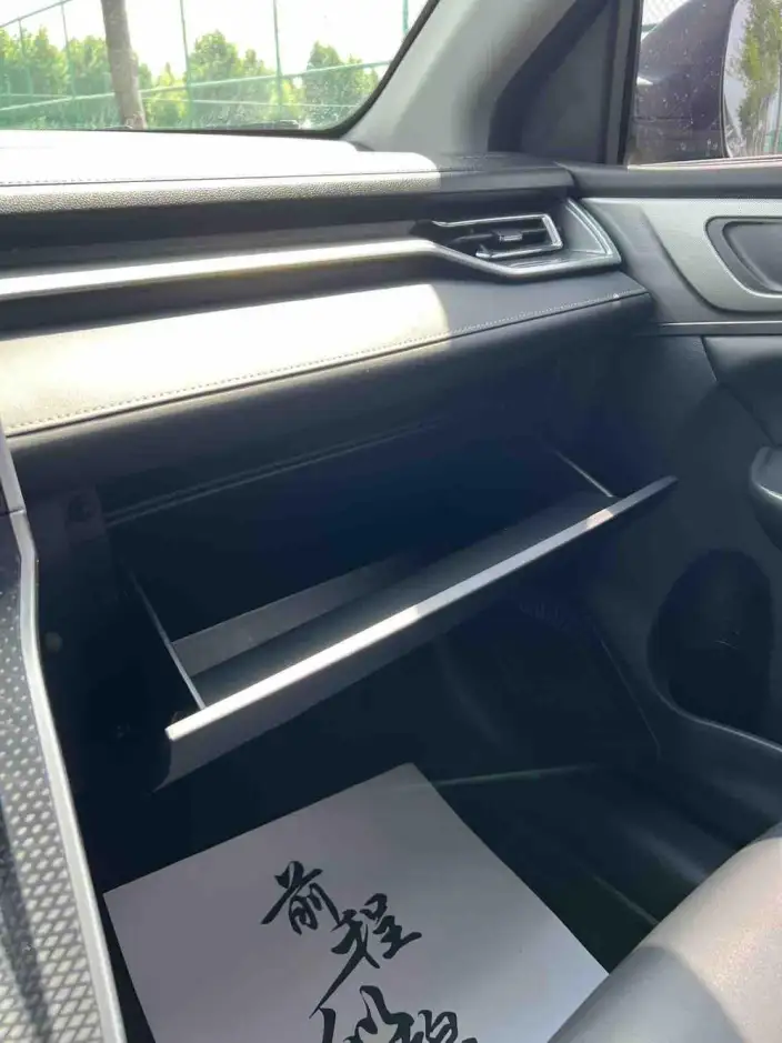 Haval M6 2023 Model PLUS 1.5T DCT Luxury Smart Connect Model – фото 8
