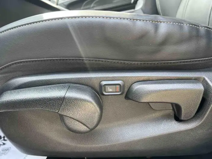 Haval M6 2023 Model PLUS 1.5T DCT Luxury Smart Connect Model – фото 10