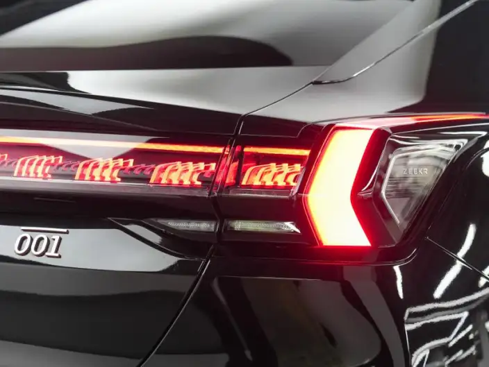 ZEEKR 001 2026 Model Ultra Edition 103kWh 4WD – фото 8
