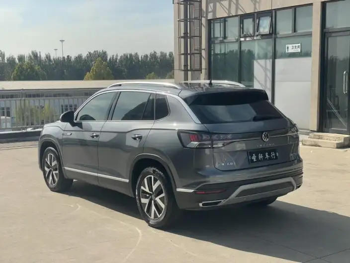 Volkswagen Tayron 2023 Model 280TSI 2WD Luxury Plus Advanced version – фото 4