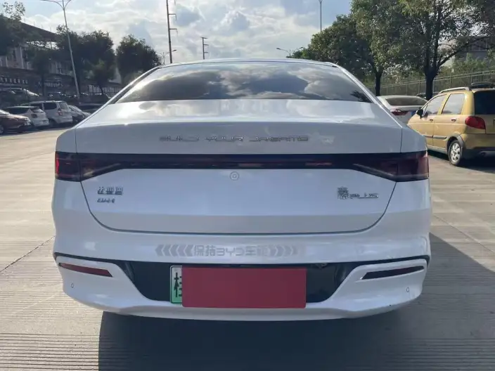 BYD Qin PLUS DM 2024 Model Honor Edition DM-i 55KM Leading Model – фото 5